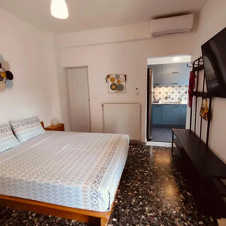 Anna's House 4 Apartamento Ormilia