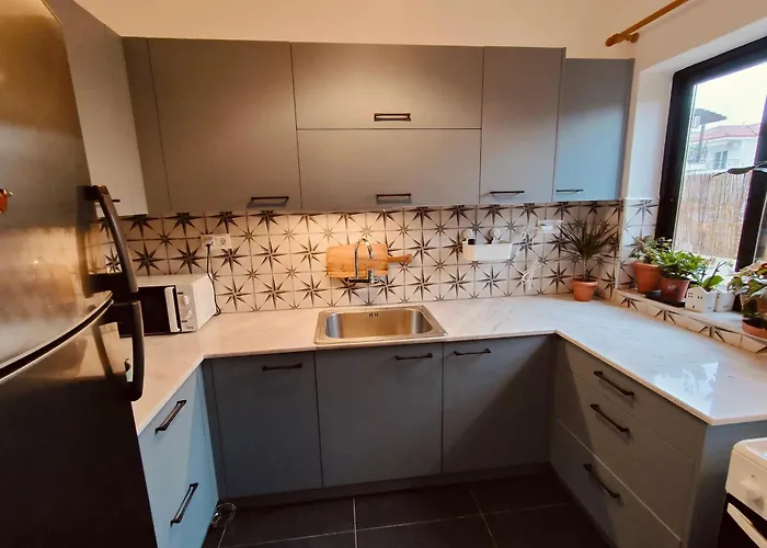 Anna's House 4 Апартаменты Ormilia